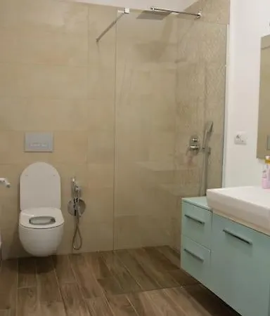 Chez Sara Grand Park Apartament *