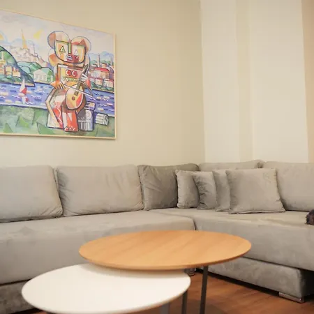 Apartament Chez Sara Grand Park