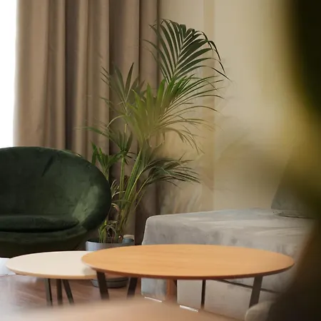 Apartment Chez Sara Grand Park